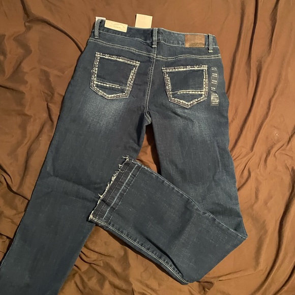 Maurices Jeans NWT sz11/12 - Picture 5 of 5